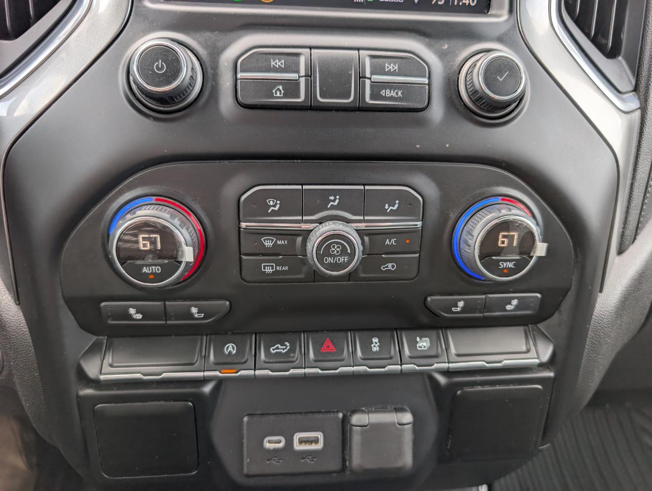 Chevrolet Silverado 1500 4WD Crew Cab 147" LT 2019