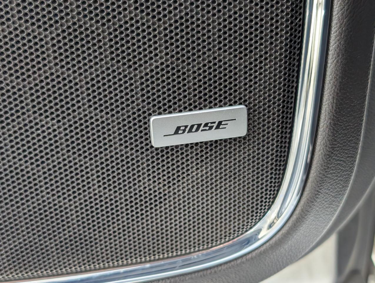 GMC Yukon photo 14