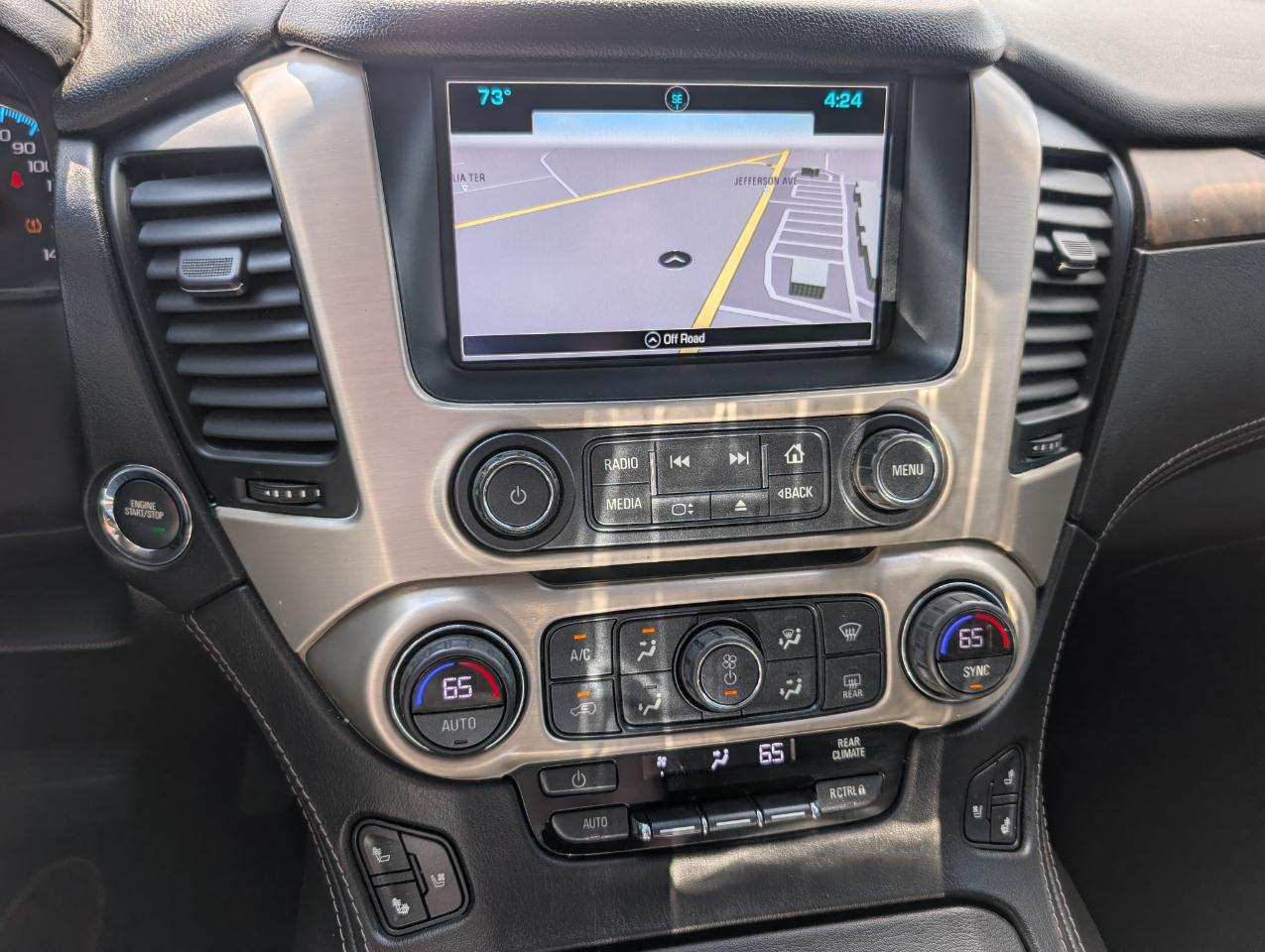 GMC Yukon photo 24