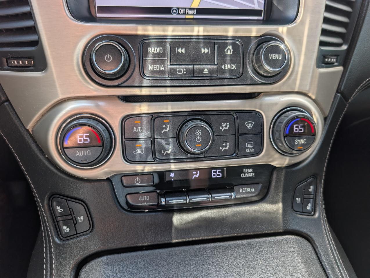 GMC Yukon photo 28