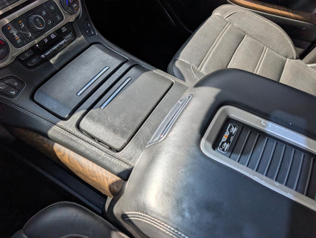 GMC Yukon photo 30