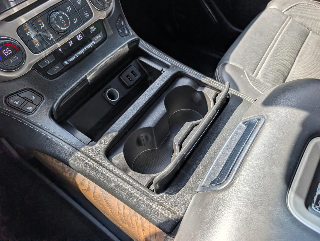 GMC Yukon photo 31
