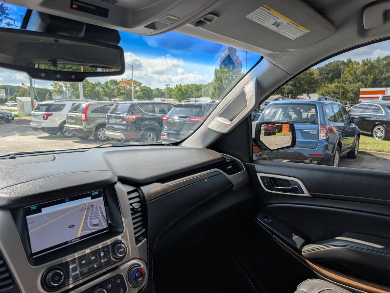 GMC Yukon photo 32