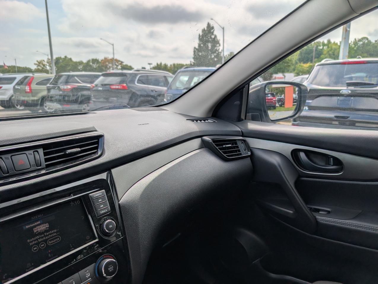 Nissan Rogue Sport AWD S 2019