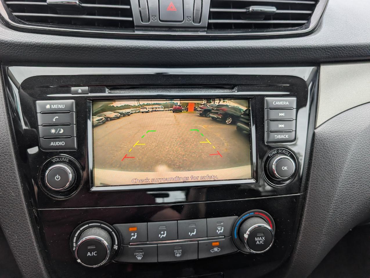Nissan Rogue Sport photo 22