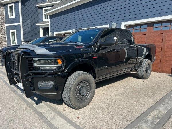 RAM 2500 Laramie 4x4 Crew Cab 6'4" Box 2020