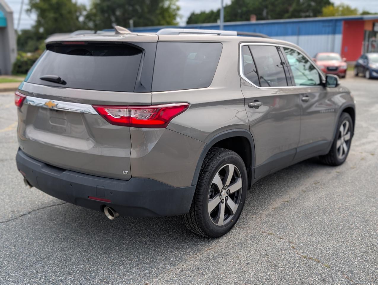 Chevrolet Traverse FWD 4dr LT Leather w/3LT 2018