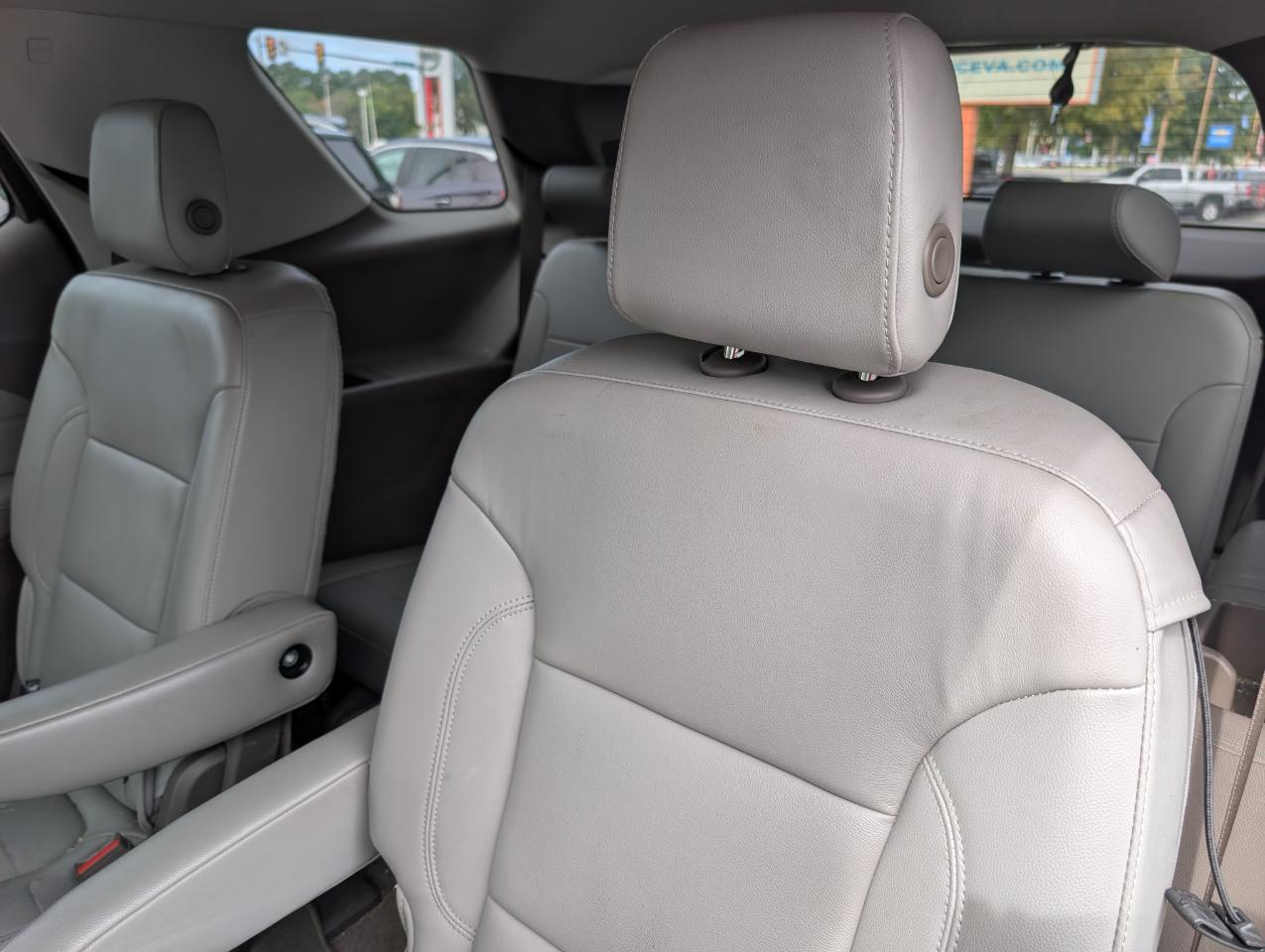 Chevrolet Traverse FWD 4dr LT Leather w/3LT 2018