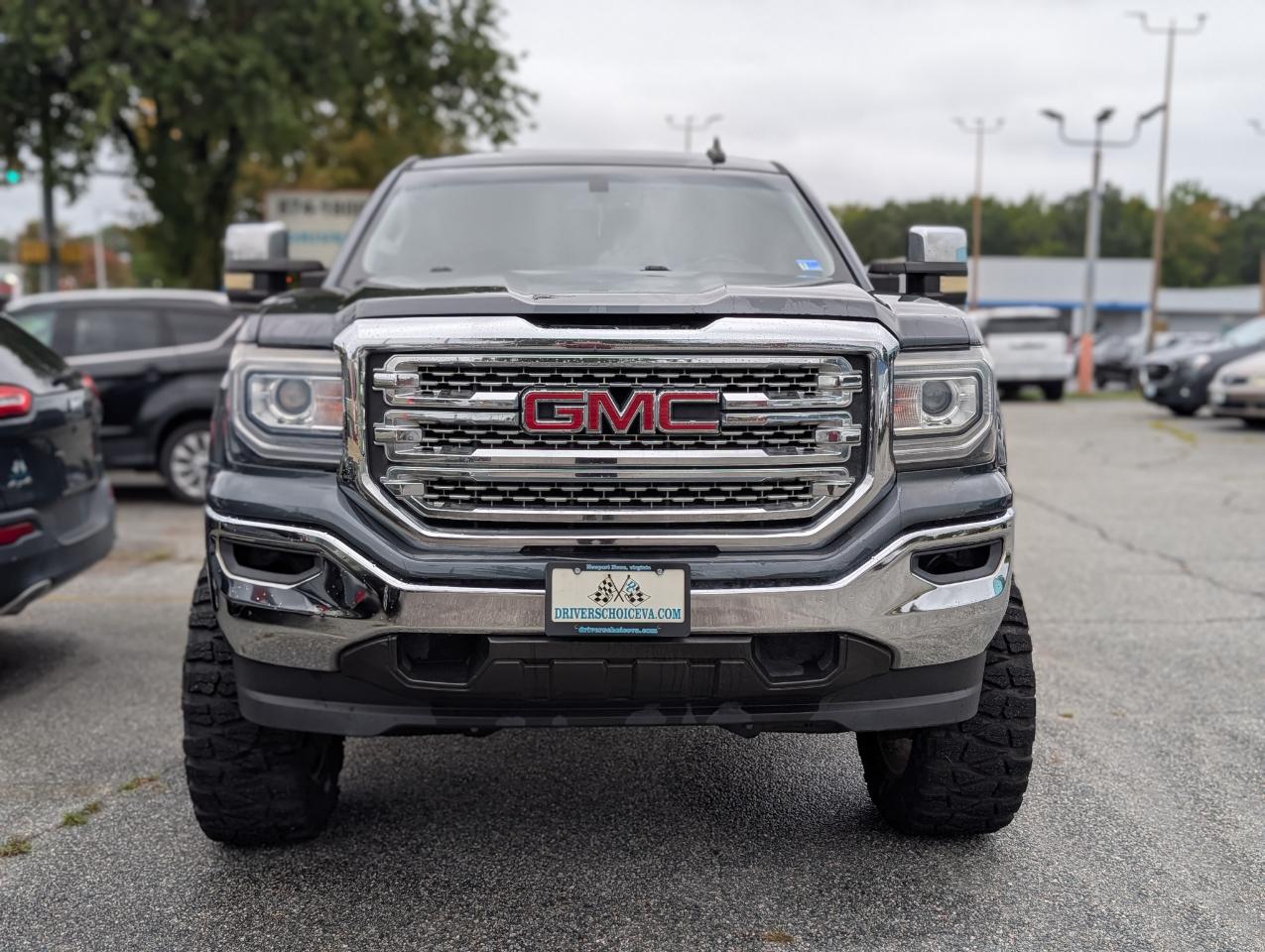 GMC Sierra photo 7