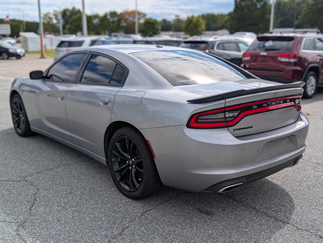 Dodge Charger SXT RWD 2018