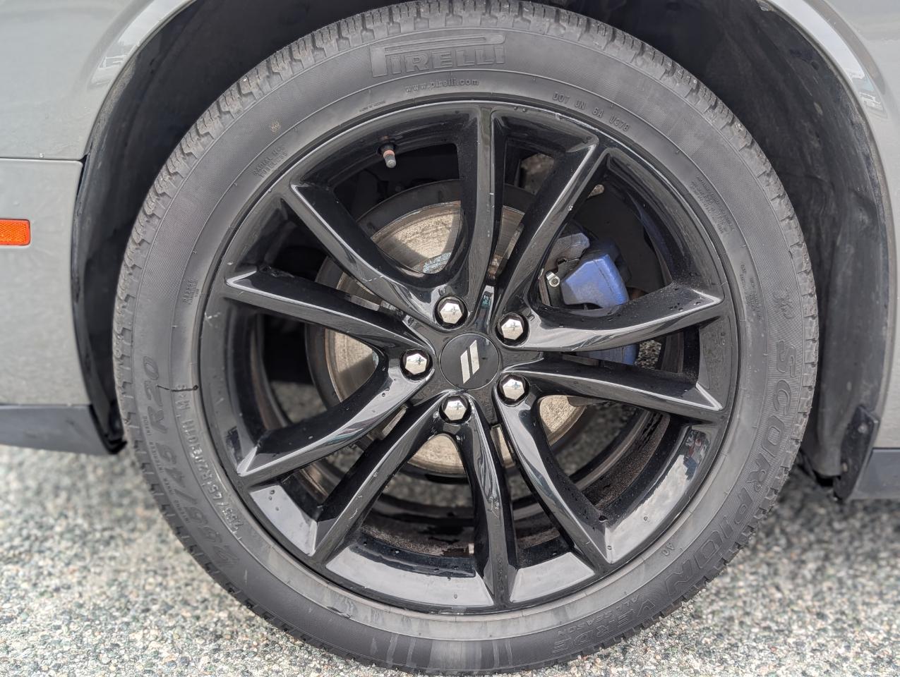 Dodge Challenger SXT RWD 2018