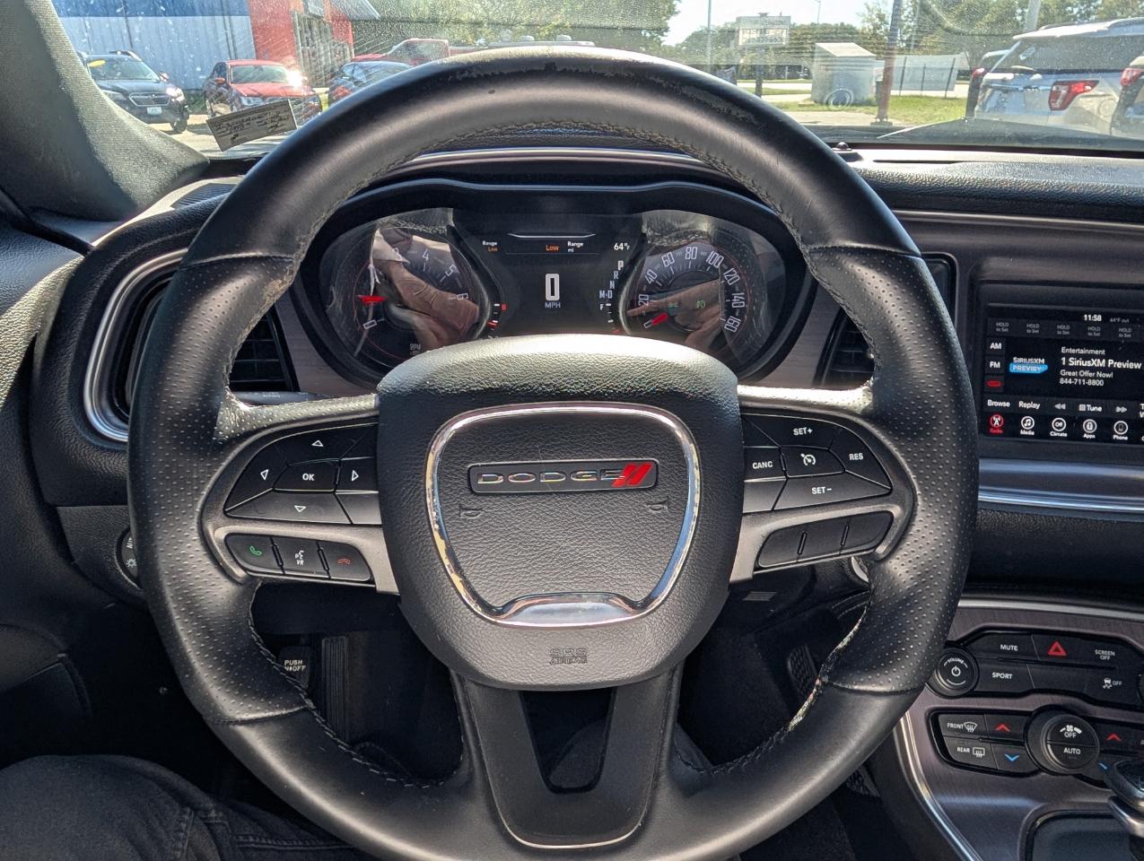 Dodge Challenger SXT RWD 2018