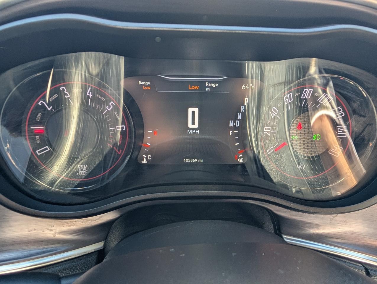 Dodge Challenger SXT RWD 2018