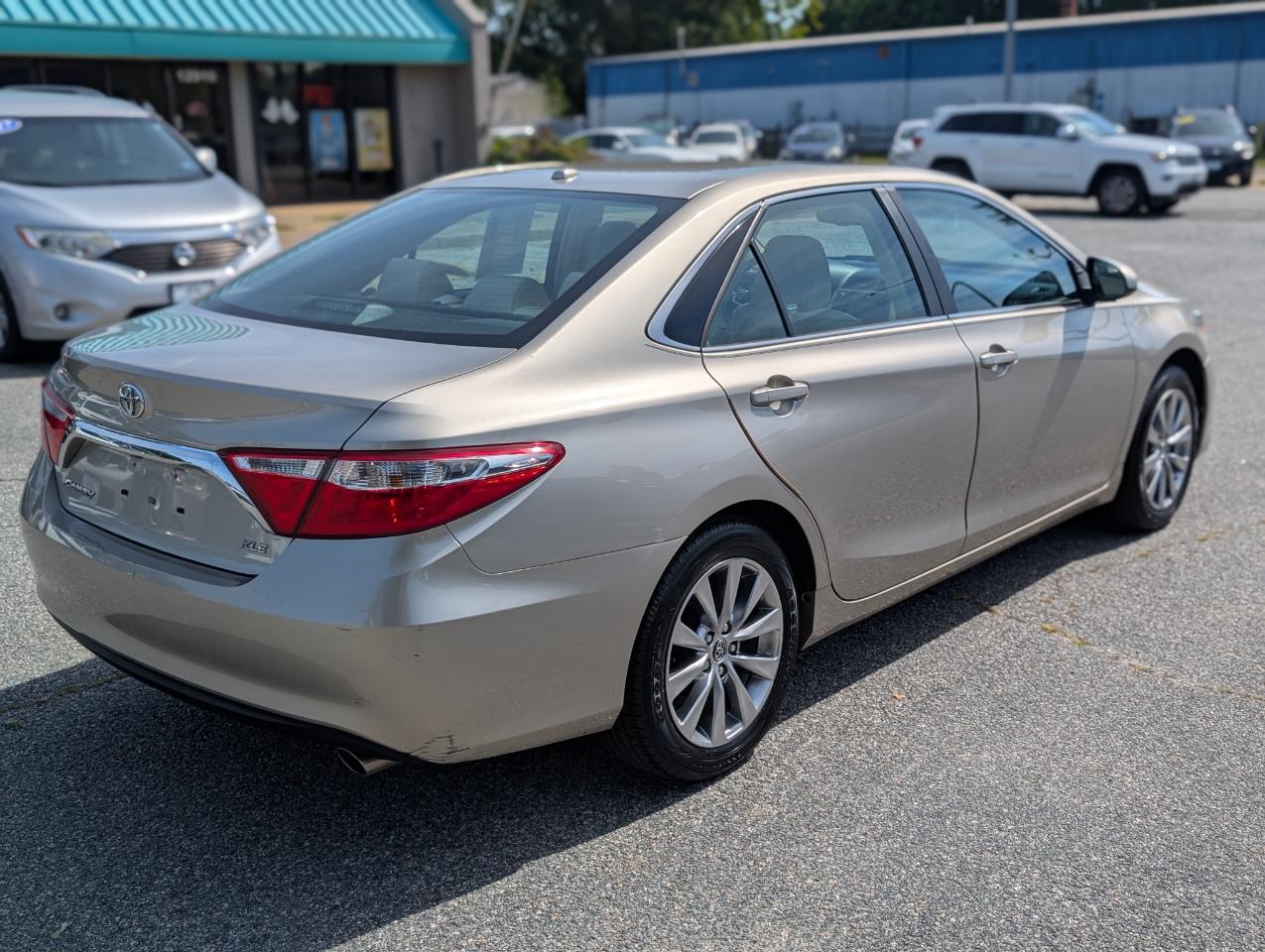 Toyota Camry  2016
