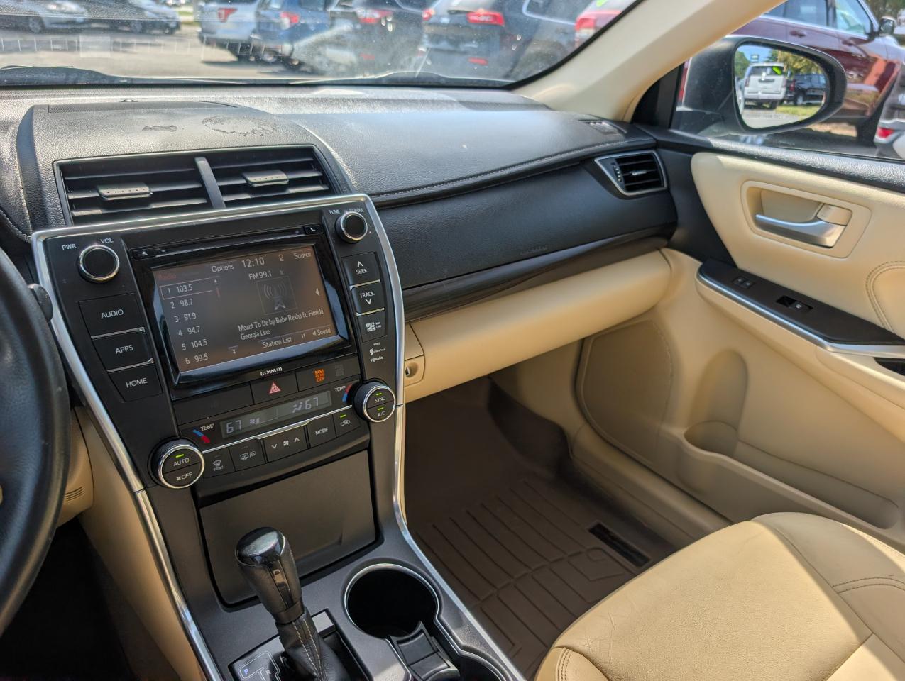 Toyota Camry  2016