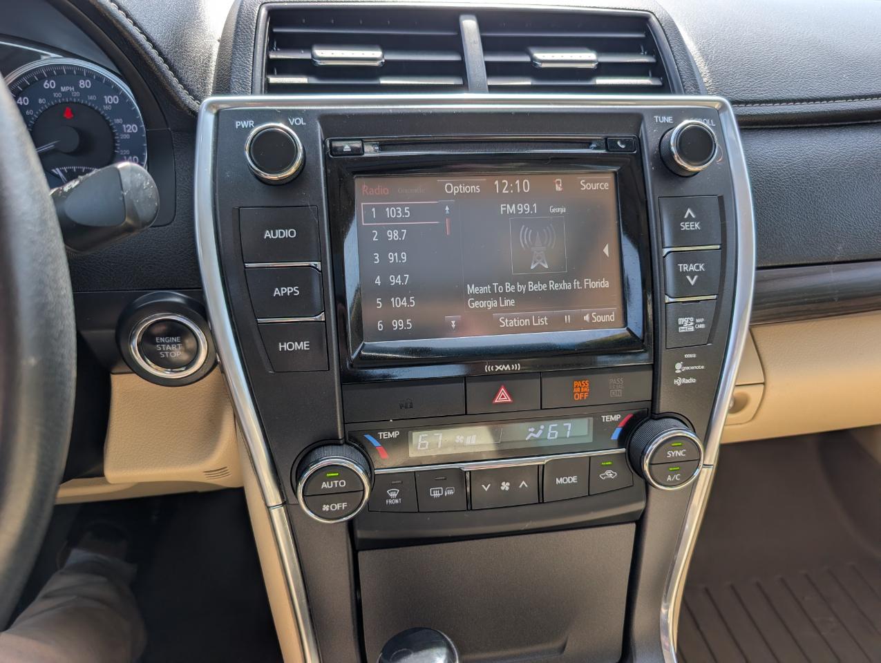 Toyota Camry  2016