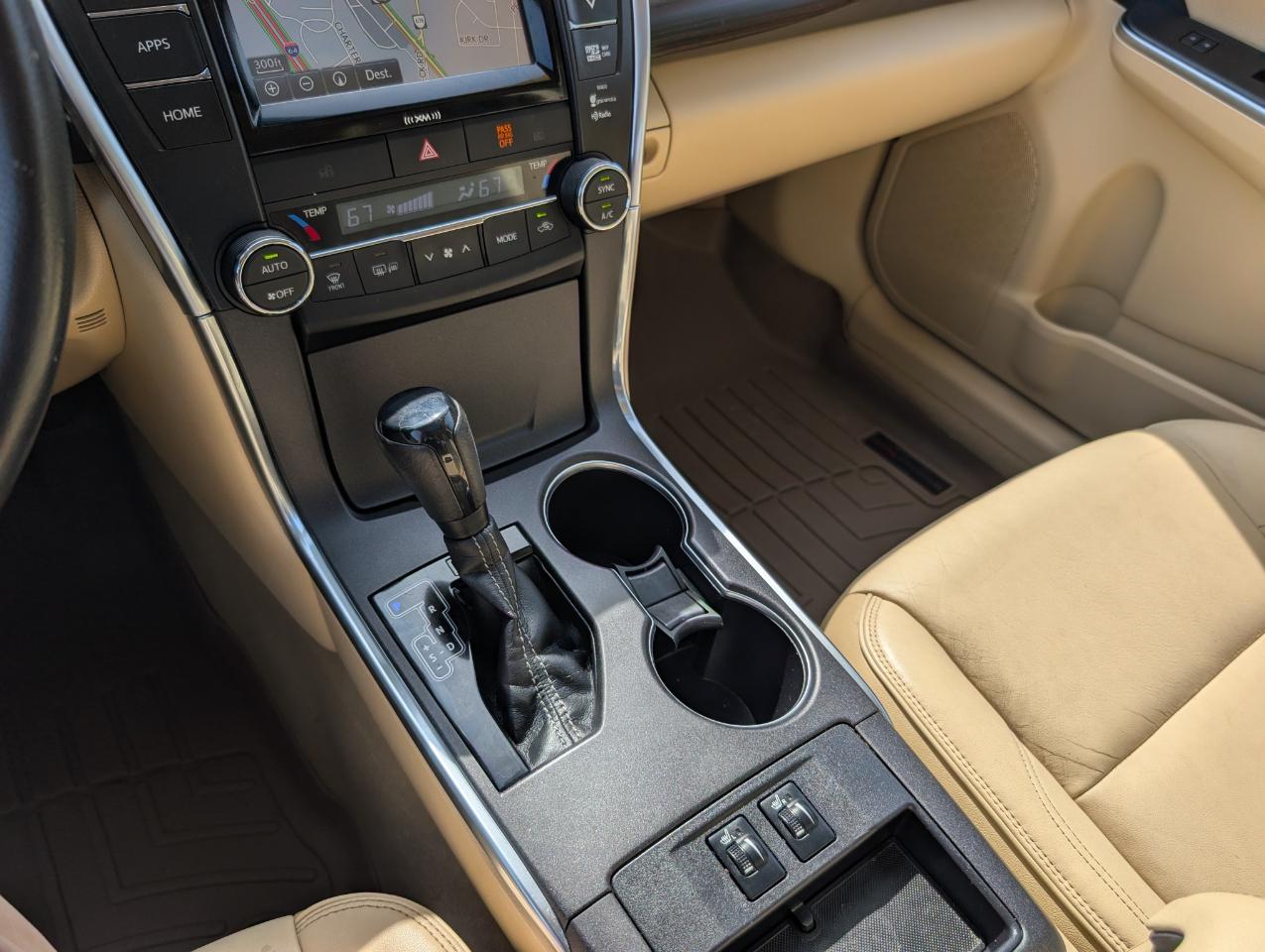 Toyota Camry  2016