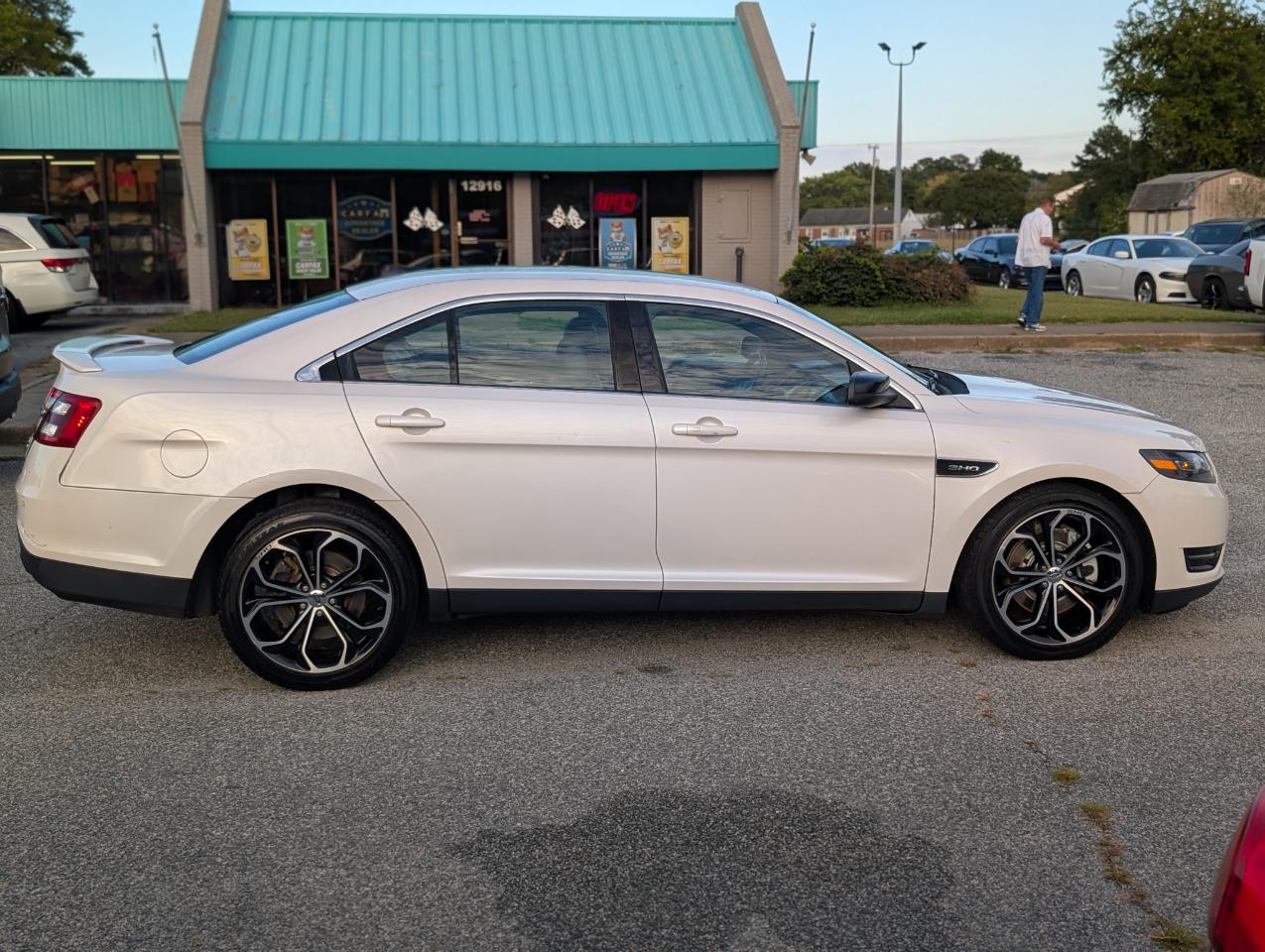 Ford Taurus SHO AWD 2014