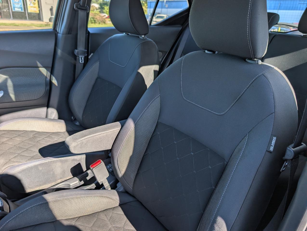 Nissan Kicks photo 14