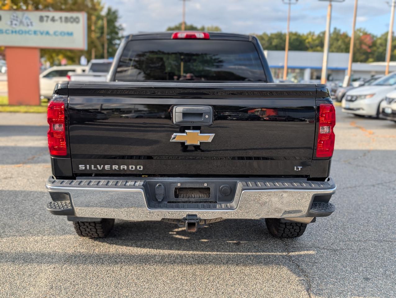 Chevrolet Silverado 1500 4WD Crew Cab 143.5" LT w/1LT 2018