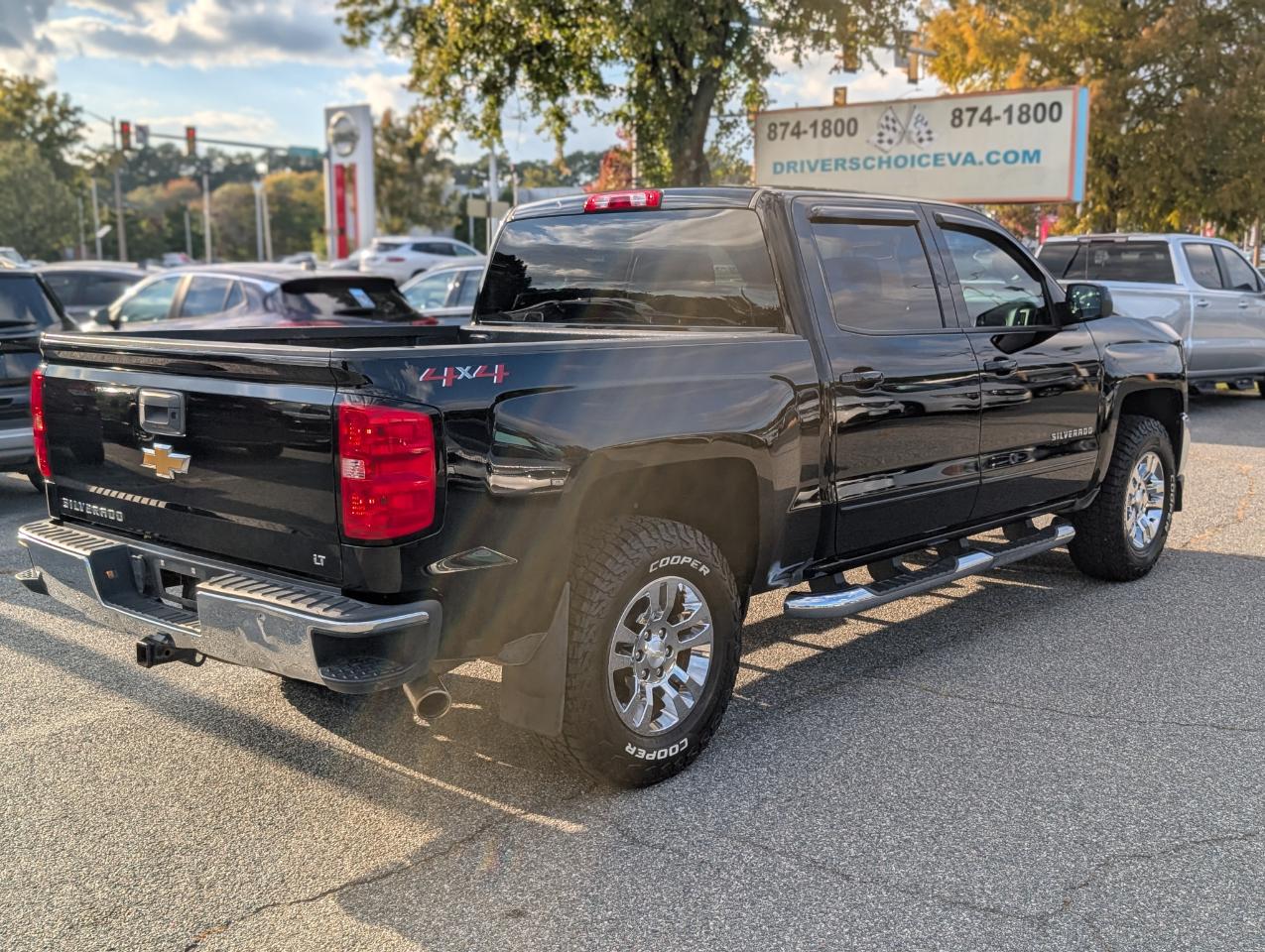 Chevrolet Silverado 1500 4WD Crew Cab 143.5" LT w/1LT 2018