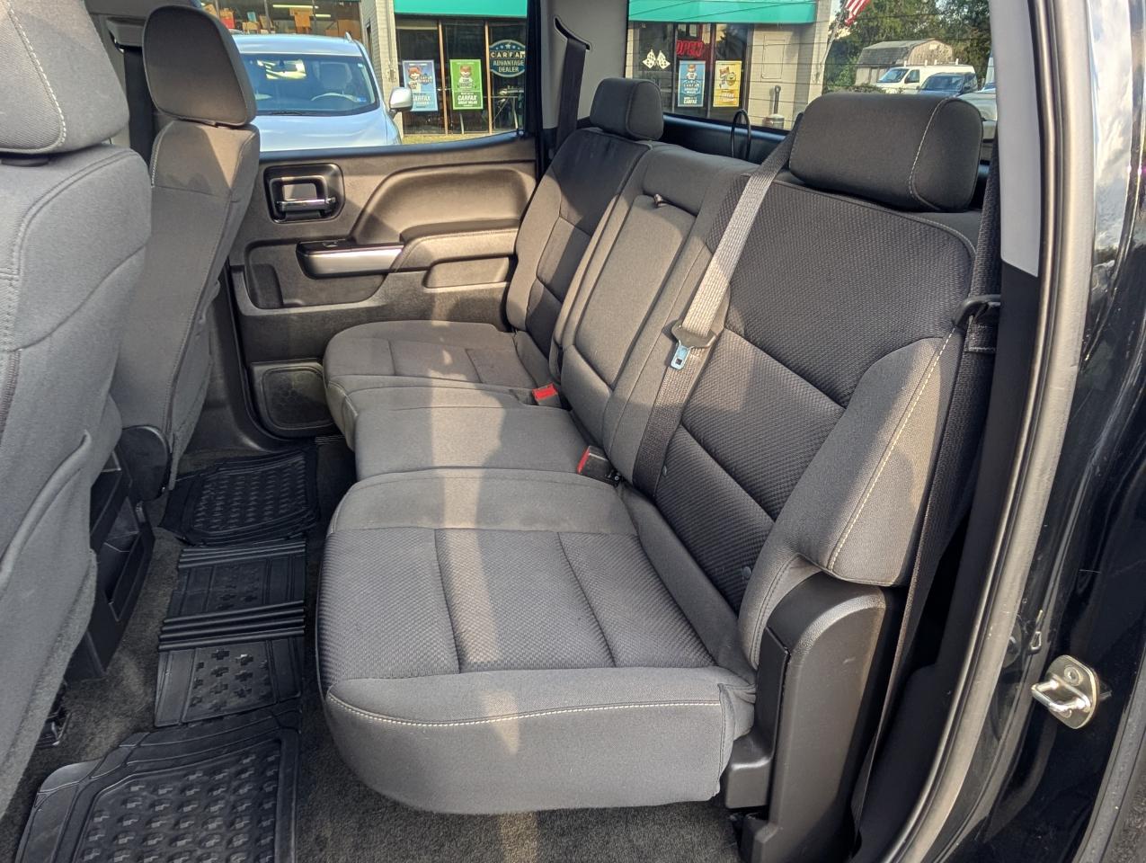 Chevrolet Silverado 1500 4WD Crew Cab 143.5" LT w/1LT 2018