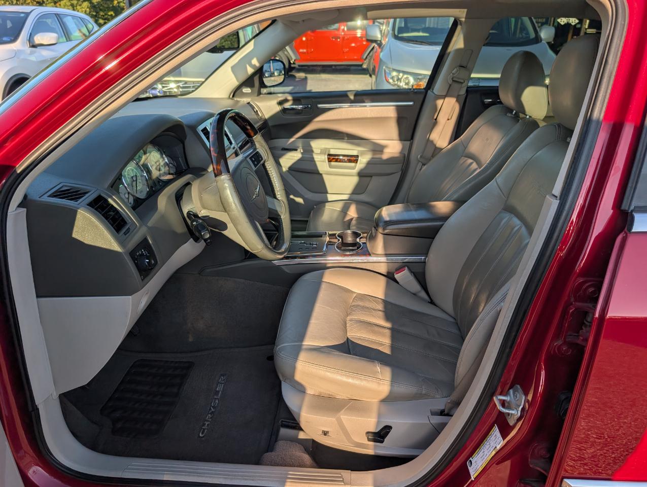 Chrysler 300  2008