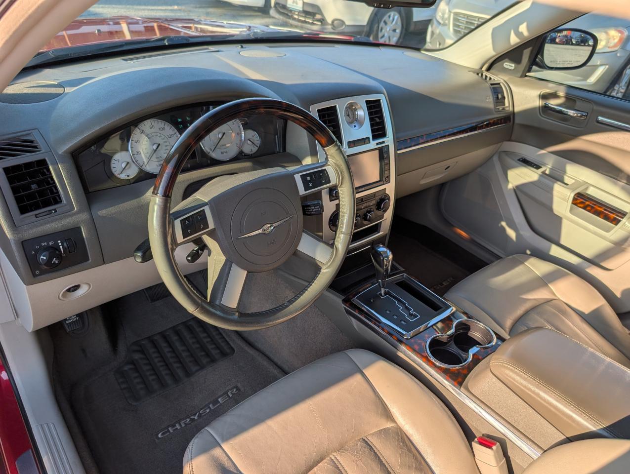 Chrysler 300  2008