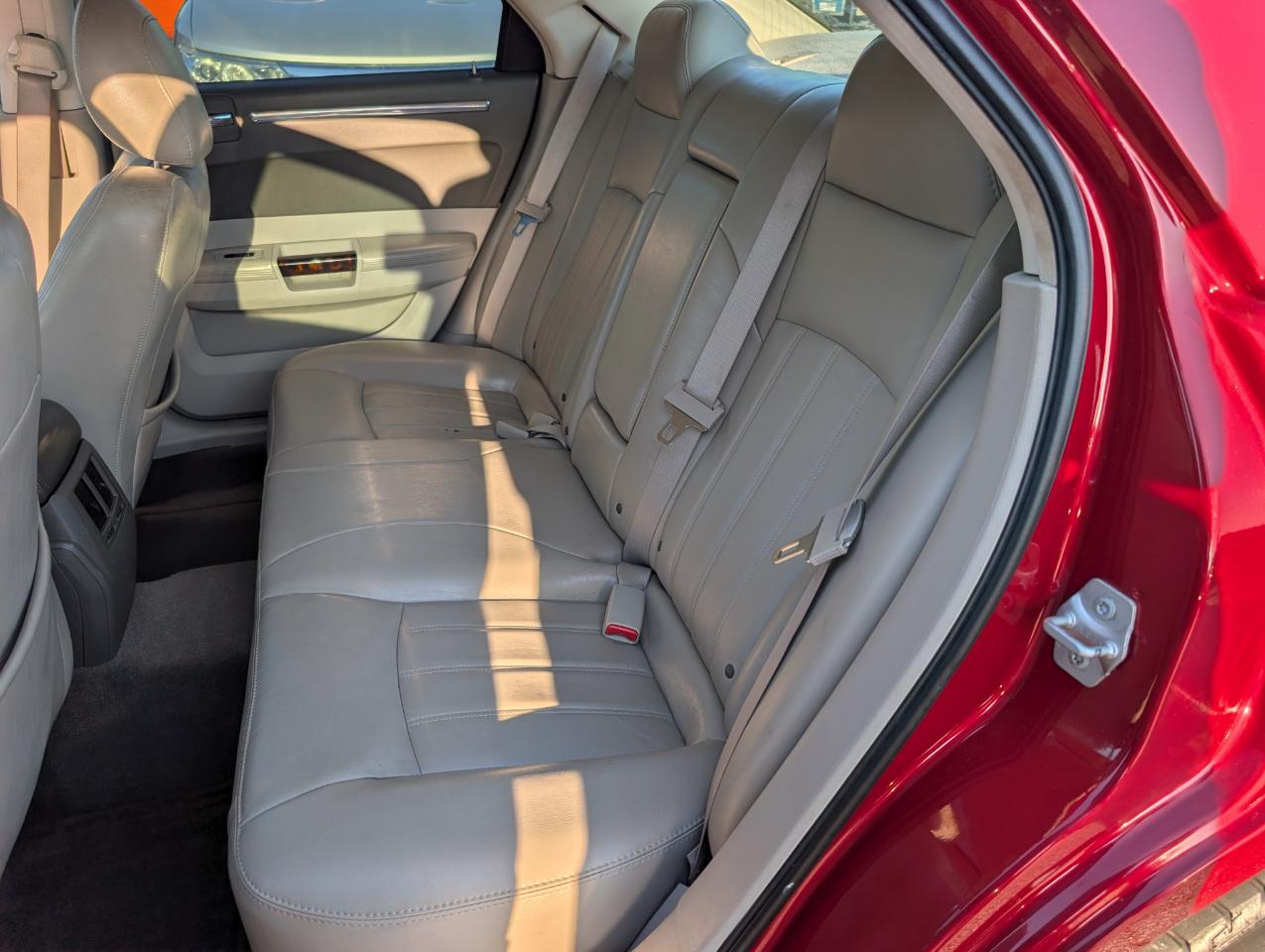 Chrysler 300  2008