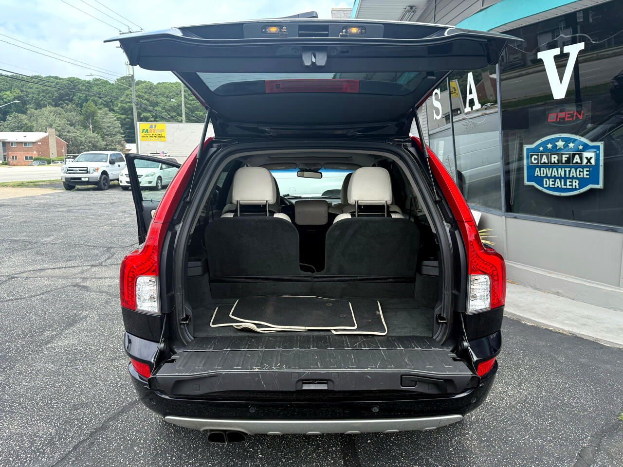 Volvo XC90  2013 Volvo XC90  2013