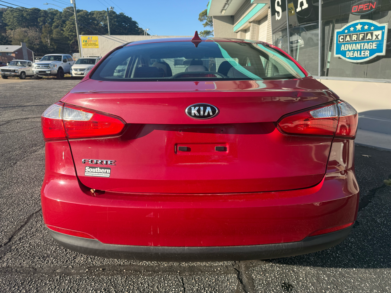 Kia Forte 4dr Sdn Auto LX 2015