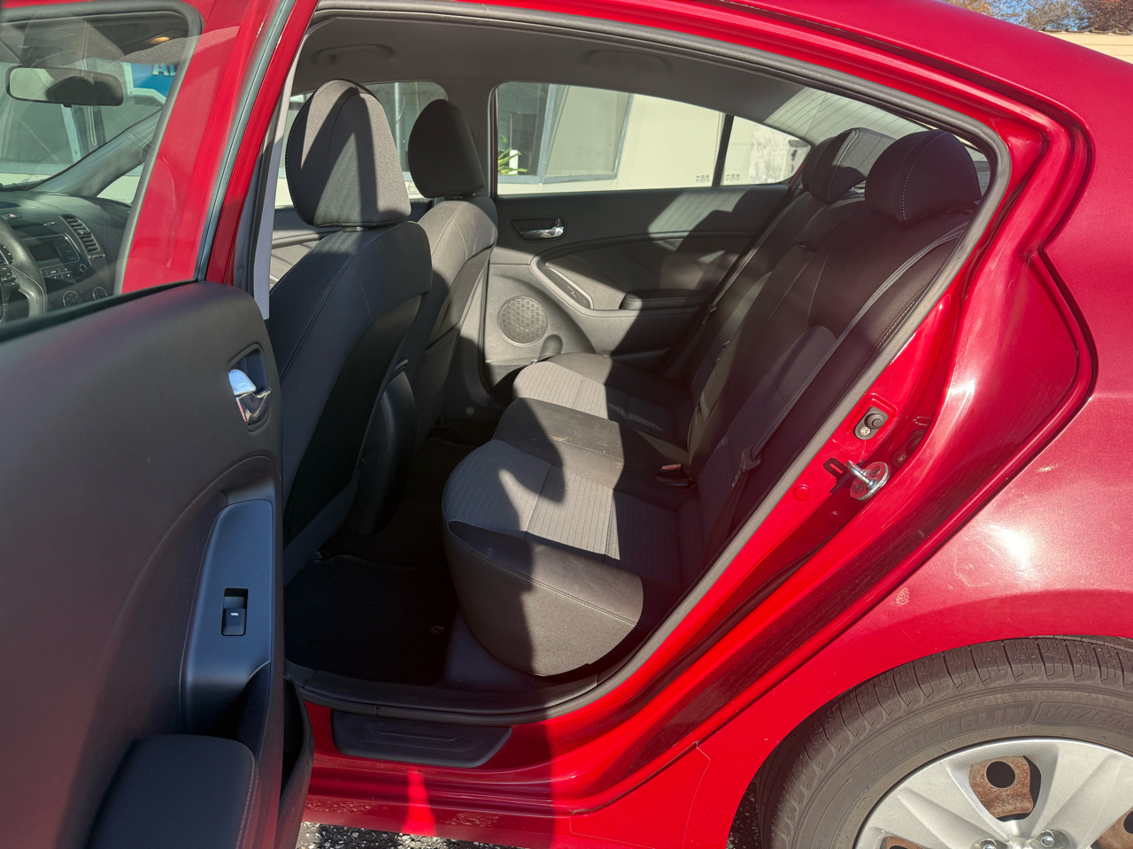 Kia Forte 4dr Sdn Auto LX 2015