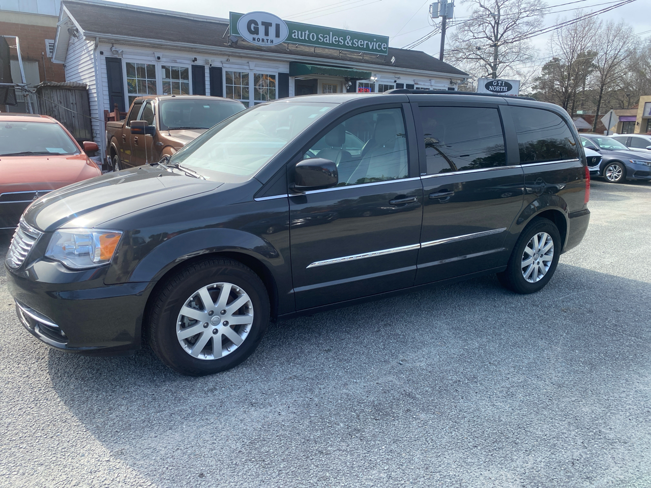 Chrysler Town & Country Touring 2012