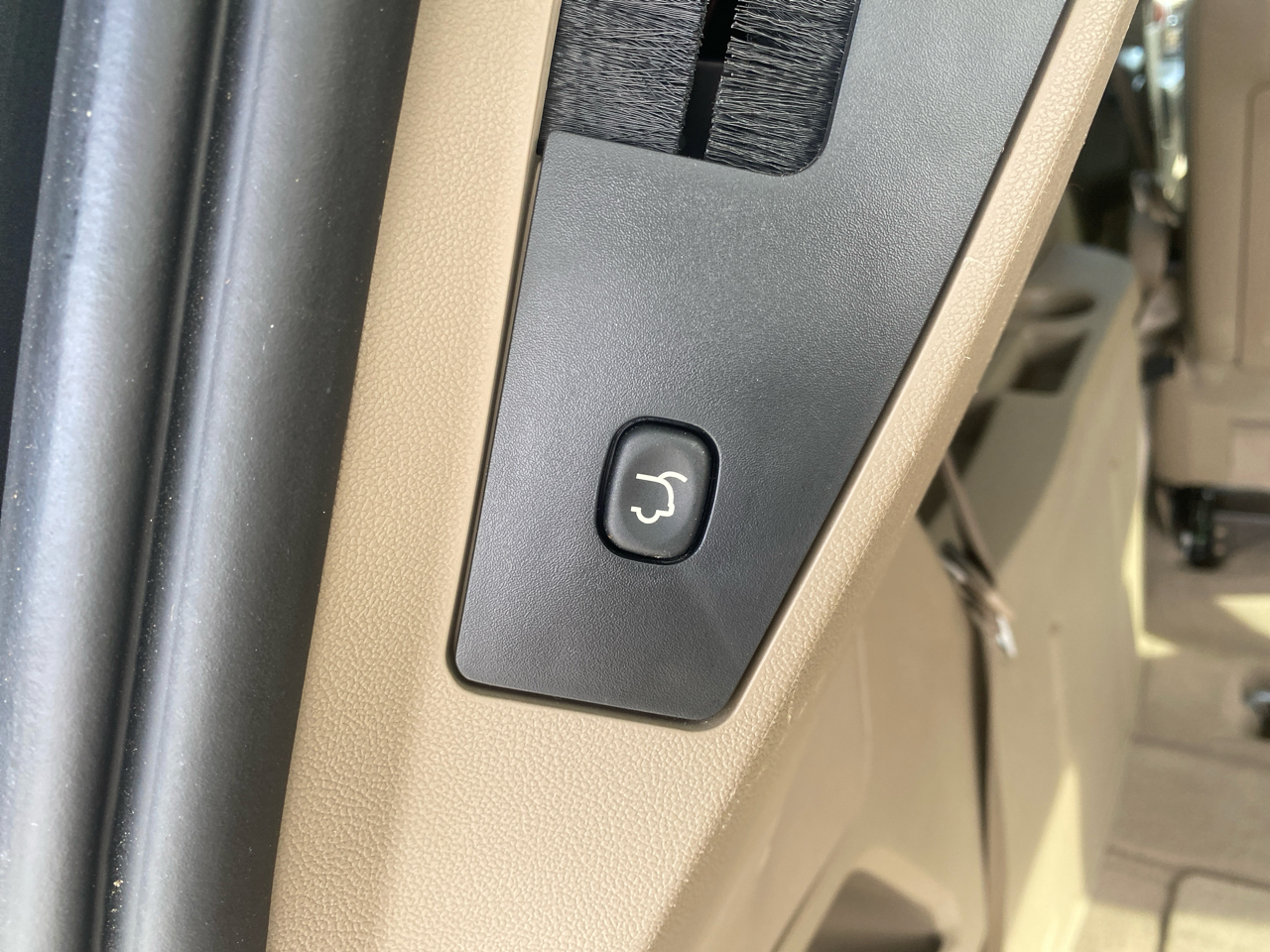 Chrysler Town & Country Touring 2012