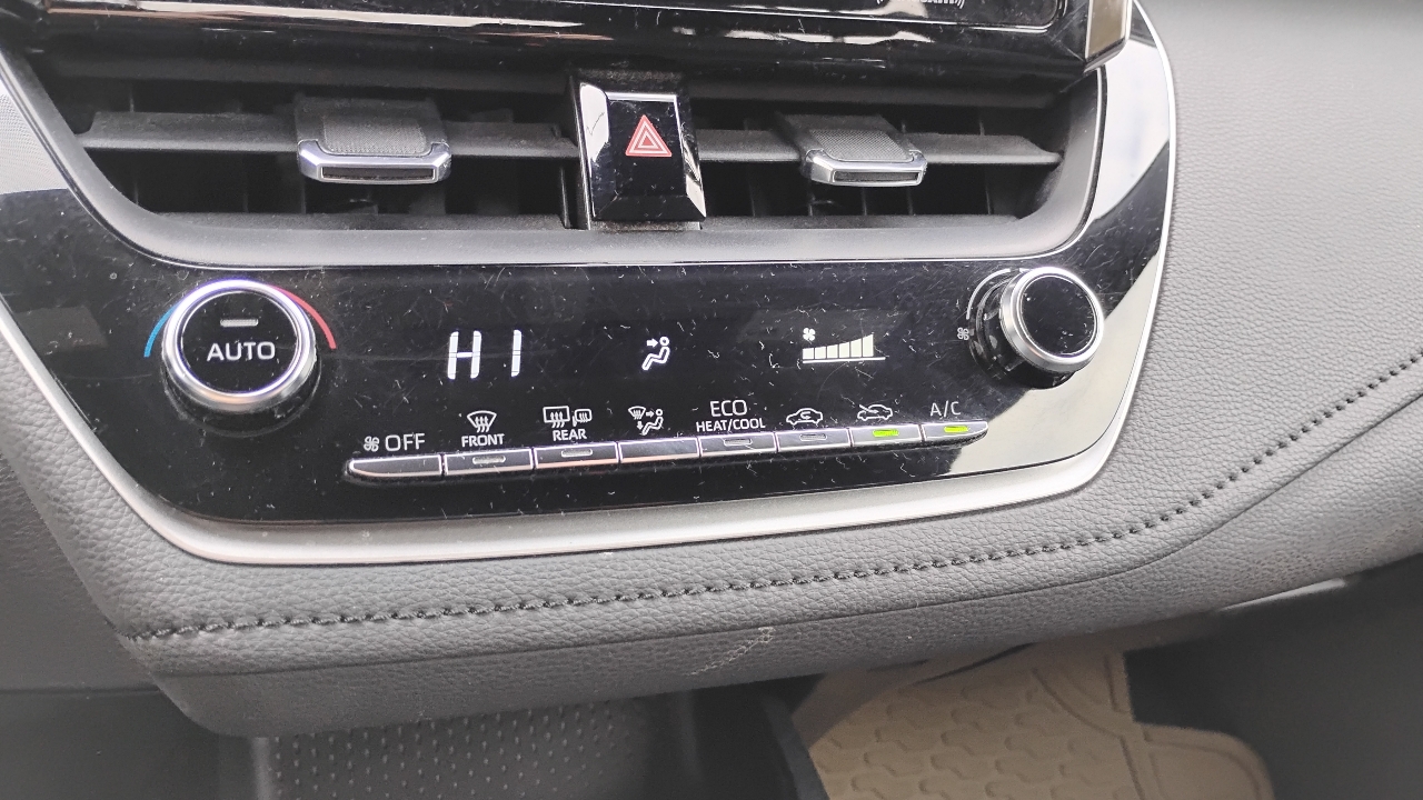 Toyota Corolla SE 2021