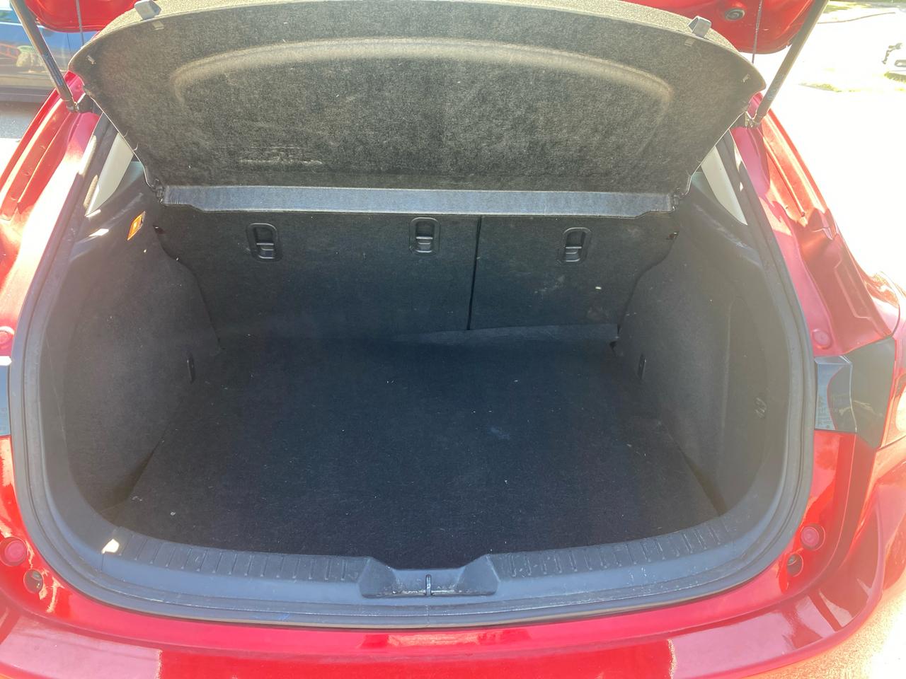 Mazda MAZDA3I  2015