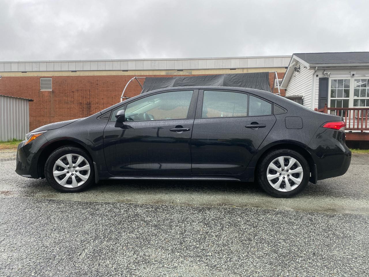 Toyota Corolla LE 2022
