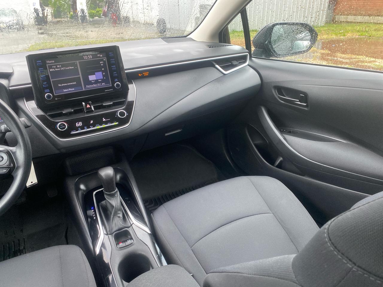 Toyota Corolla LE 2022