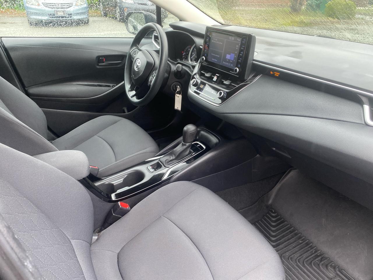 Toyota Corolla LE 2022