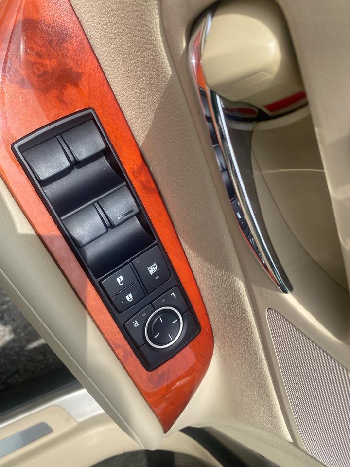 Lexus RX 350 FWD 2011