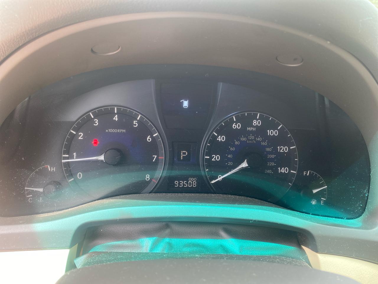 Lexus RX 350 FWD 2011