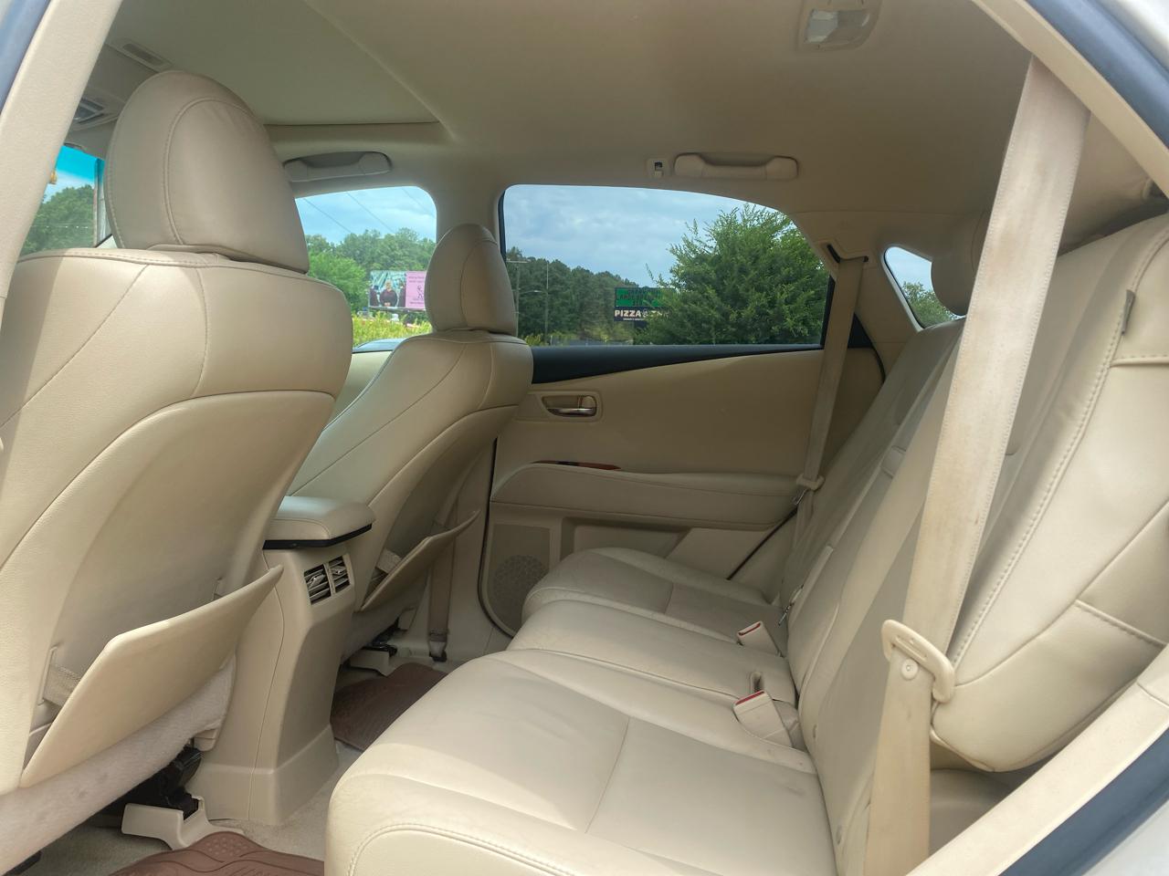 Lexus RX 350 FWD 2011