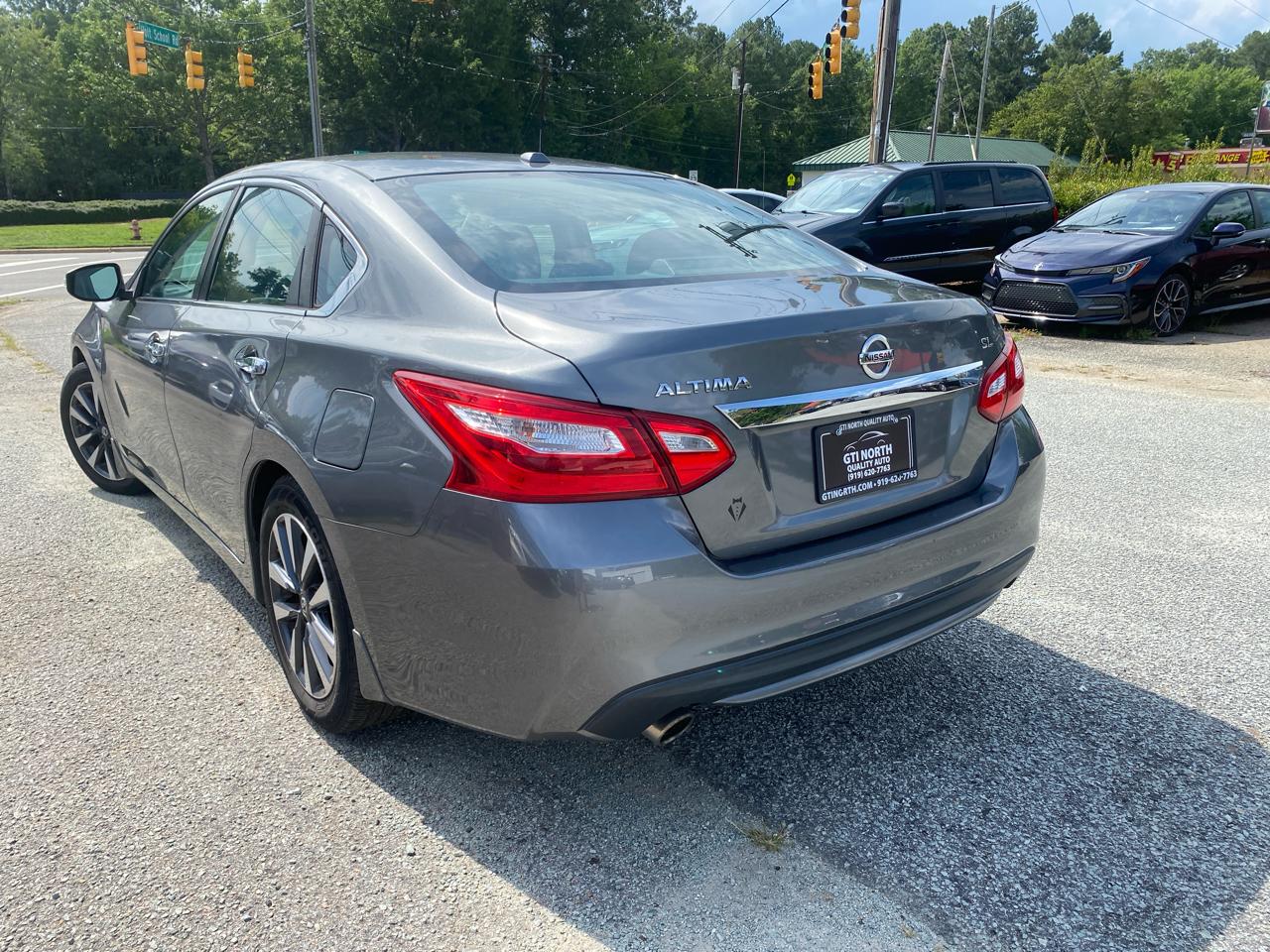 Nissan Altima 2.5 SR 2016