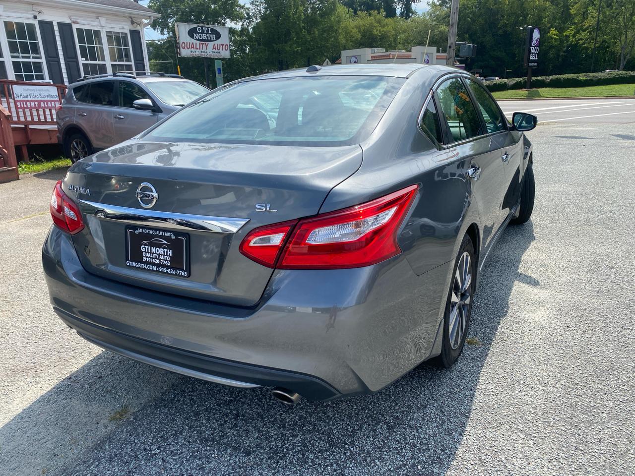 Nissan Altima 2.5 SR 2016
