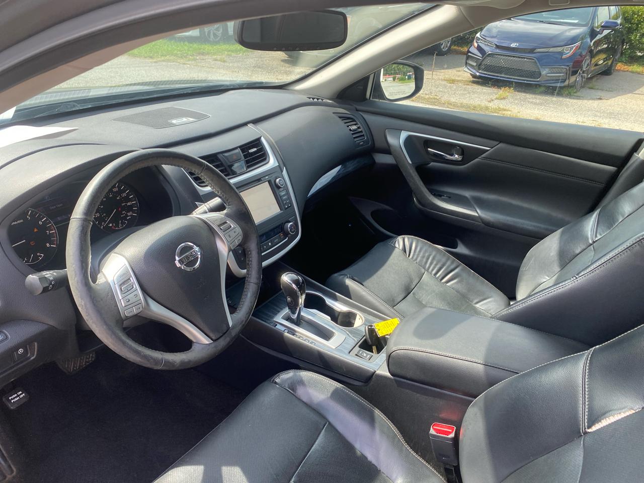 Nissan Altima 2.5 SR 2016