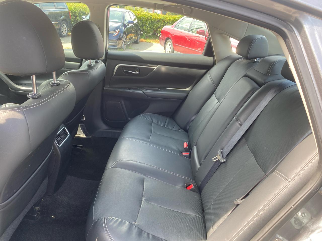 Nissan Altima 2.5 SR 2016