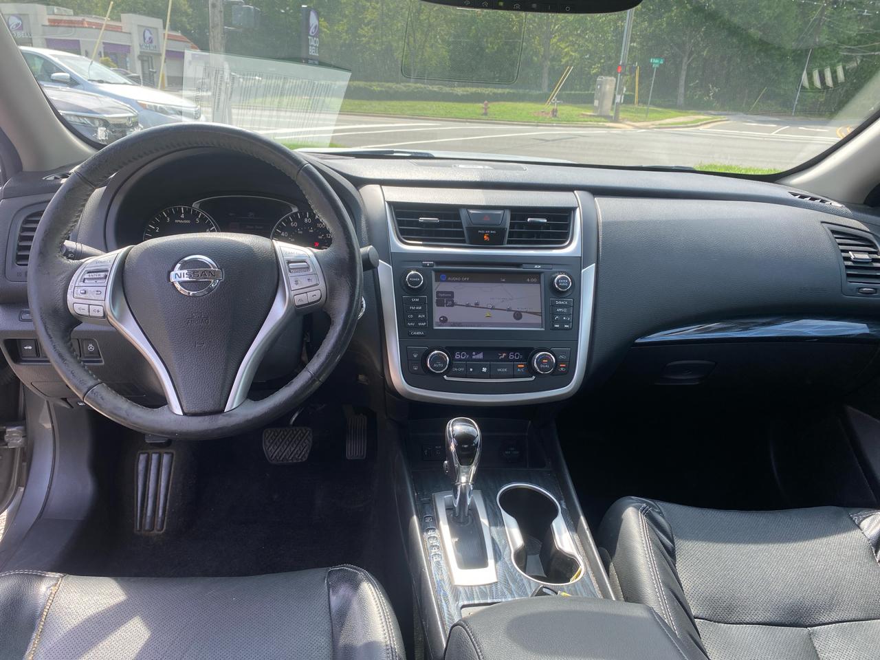 Nissan Altima 2.5 SR 2016