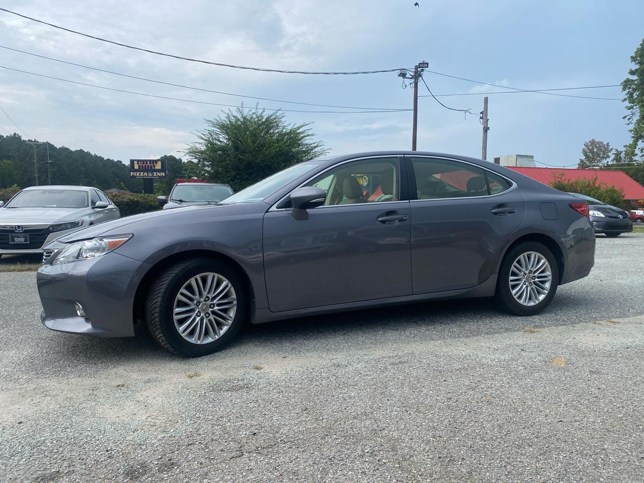 Lexus ES 350  2013