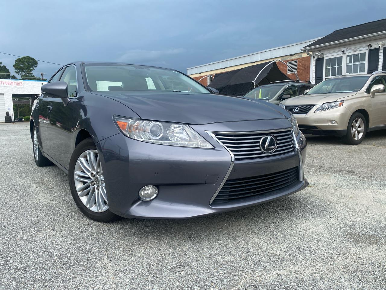Lexus ES 350  2013