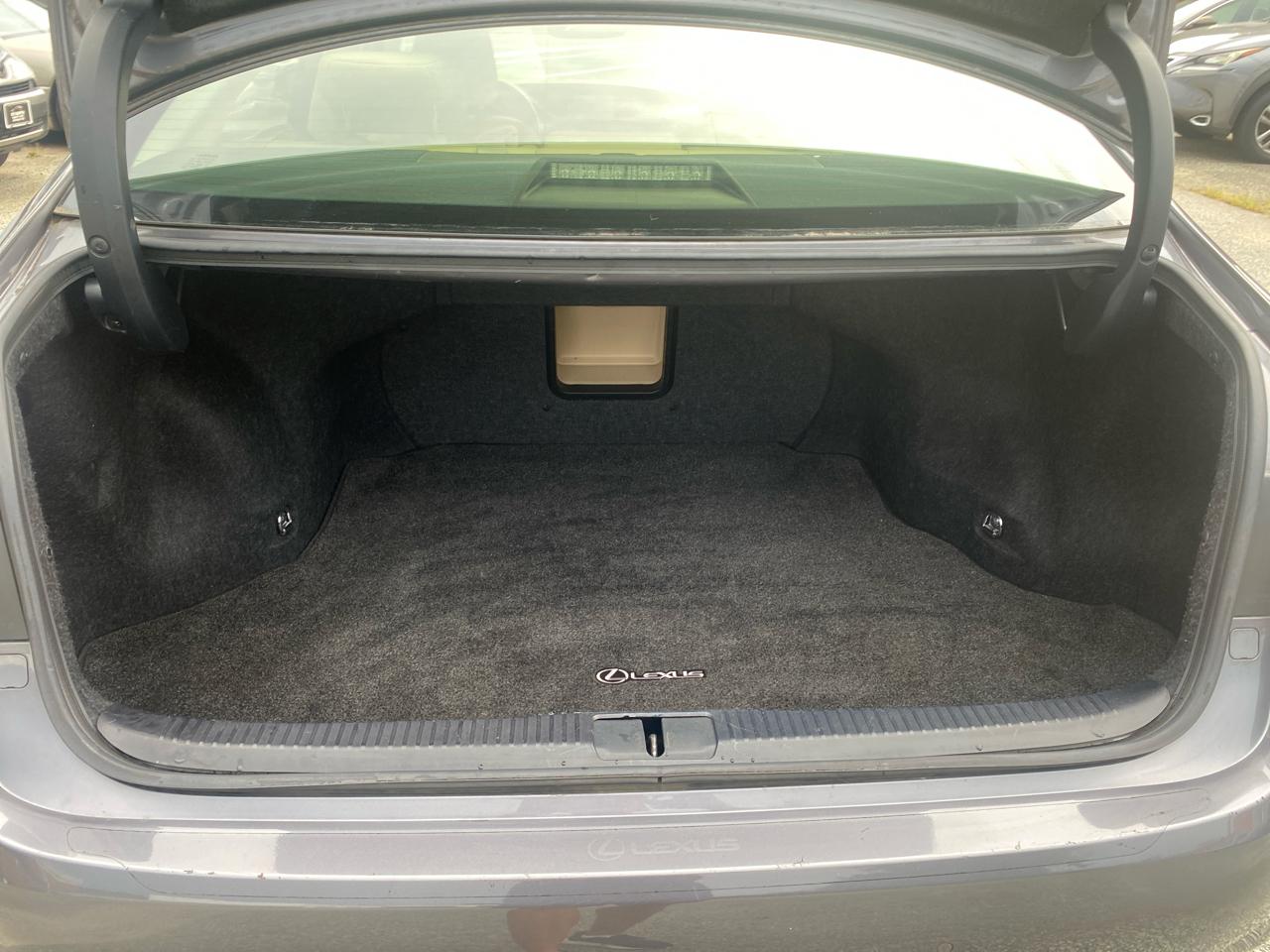 Lexus ES 350  2013
